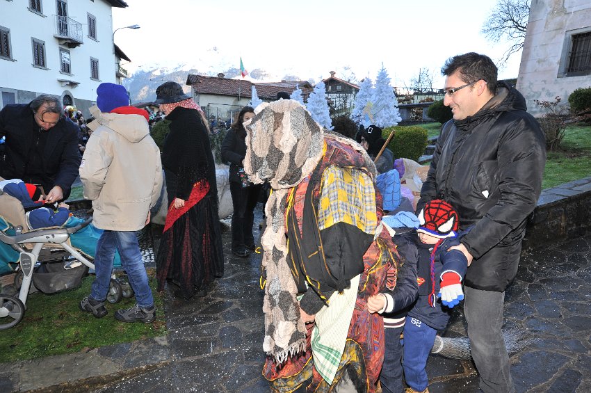 062 La Befana in Grimoldo a Oltre il Colle.JPG